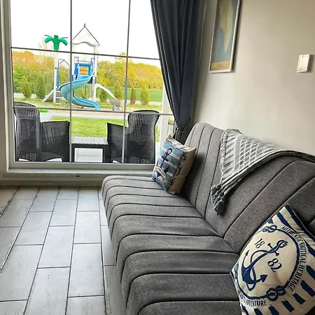 Portowe Całoroczne Letniskowe Jacuzzi Bawialnia Plac Zabaw *